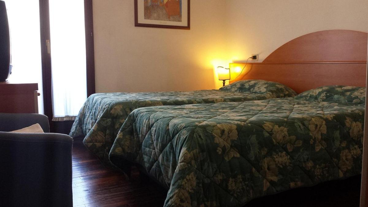 Giada Palace Apartments & Pool - Giada Palace Group Lucca Ngoại thất bức ảnh